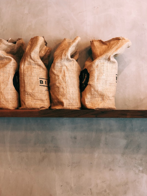 Kaffee in Kaffeesäcken